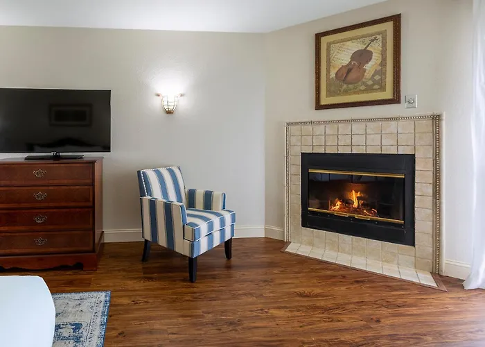 Music Road Resort Hotel And Inn